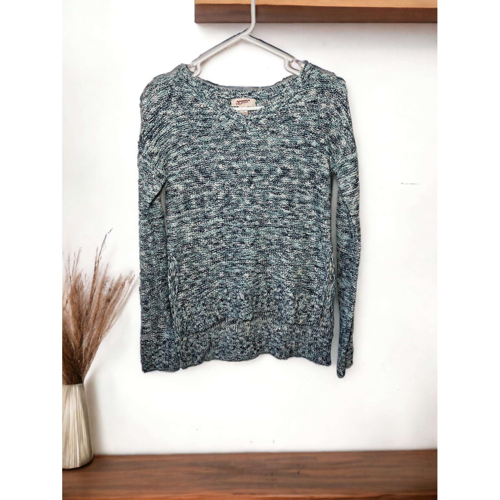 Arizona Jeans Co. Womens Small Light Dark Blue White Heathered Sweater Long Back